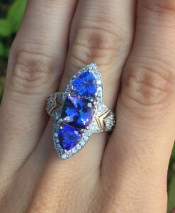 14k White Gold 5.42ct Tanzanite & Diamonds Ring
