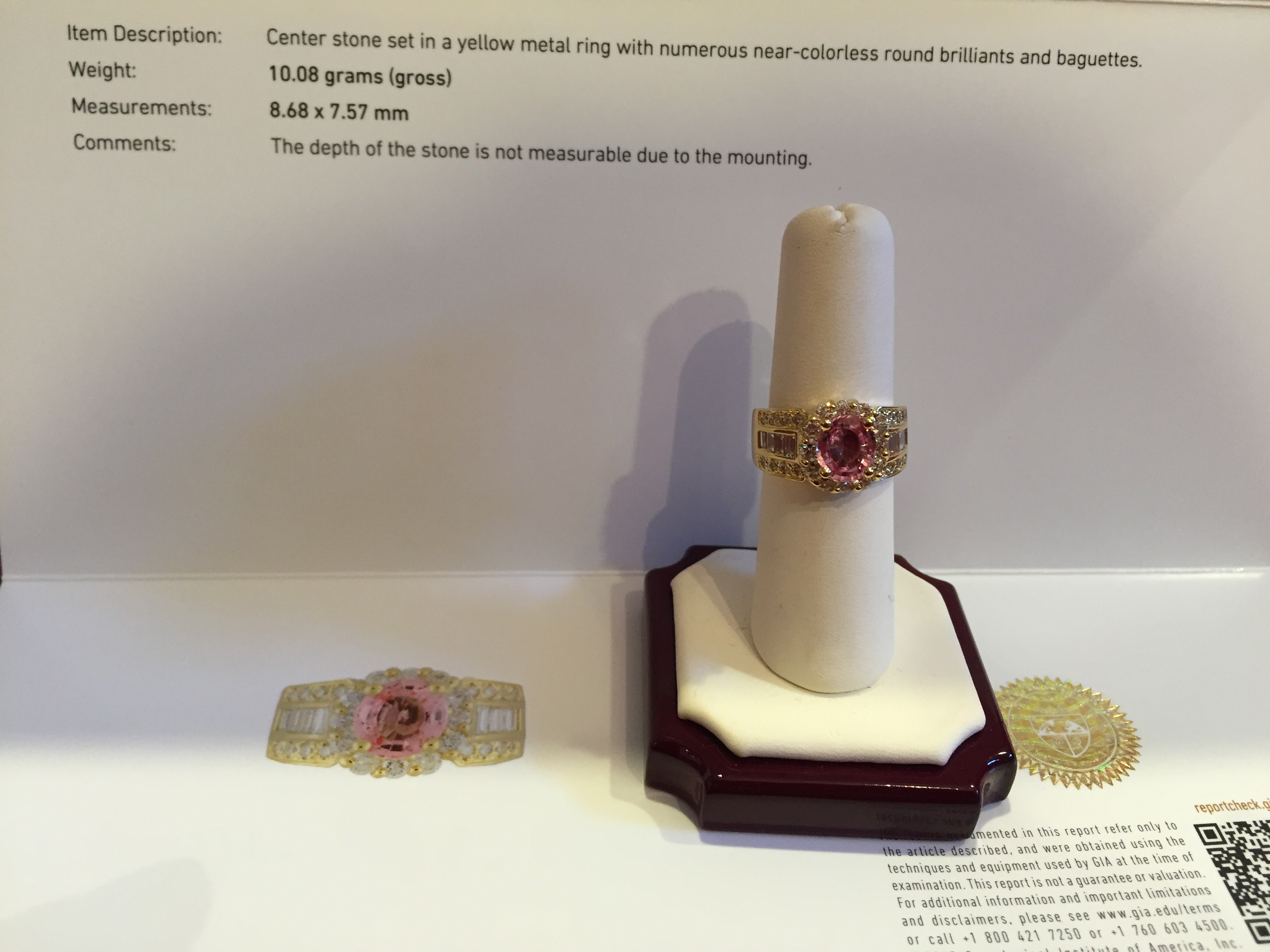 18k Yellow Gold 3.7ct GIA Certified Padparadscha Sapphire & Diamonds Ring - Image 5