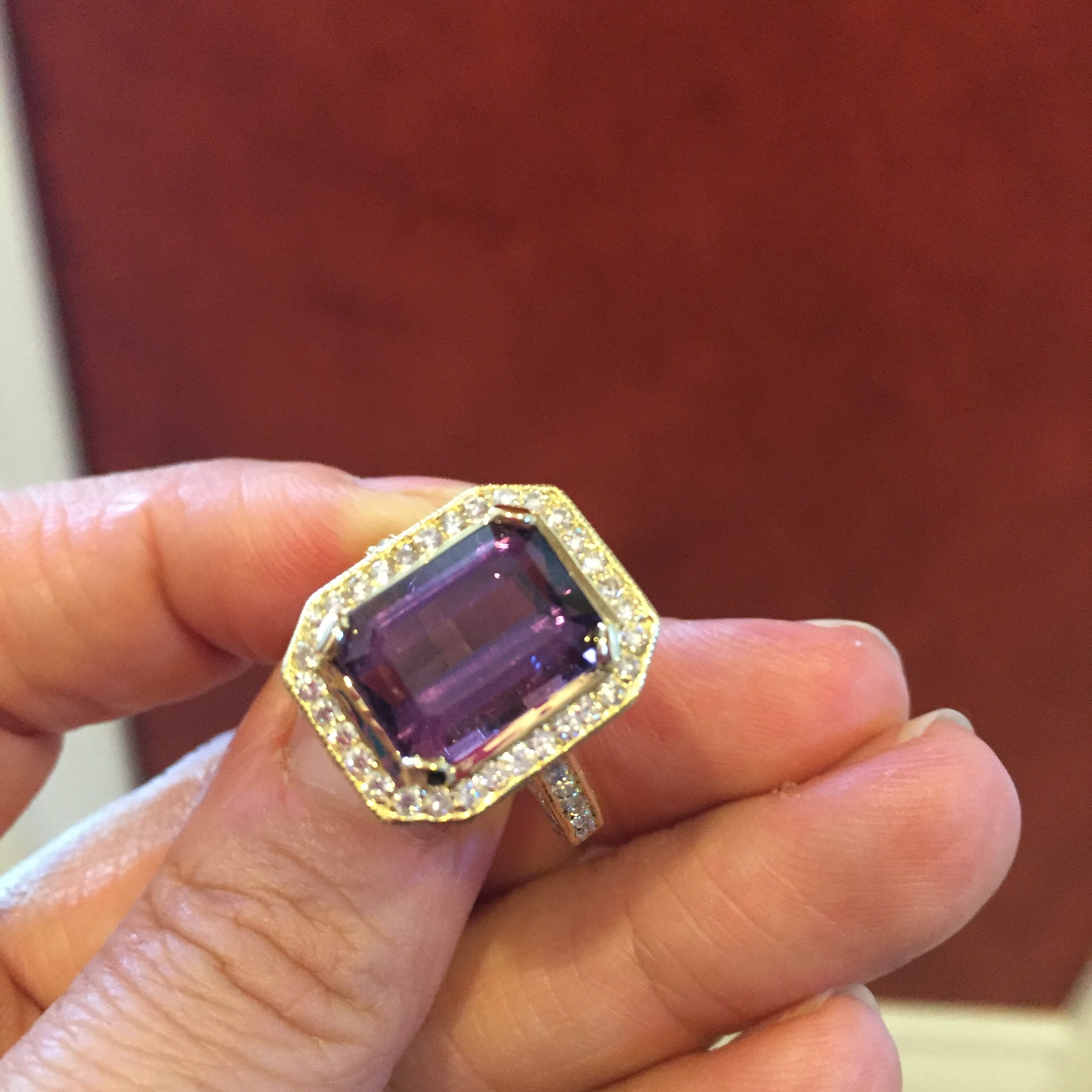 18k Yellow Gold 7.50ct GIA Certified Purple Tourmaline And Diamonds Ring