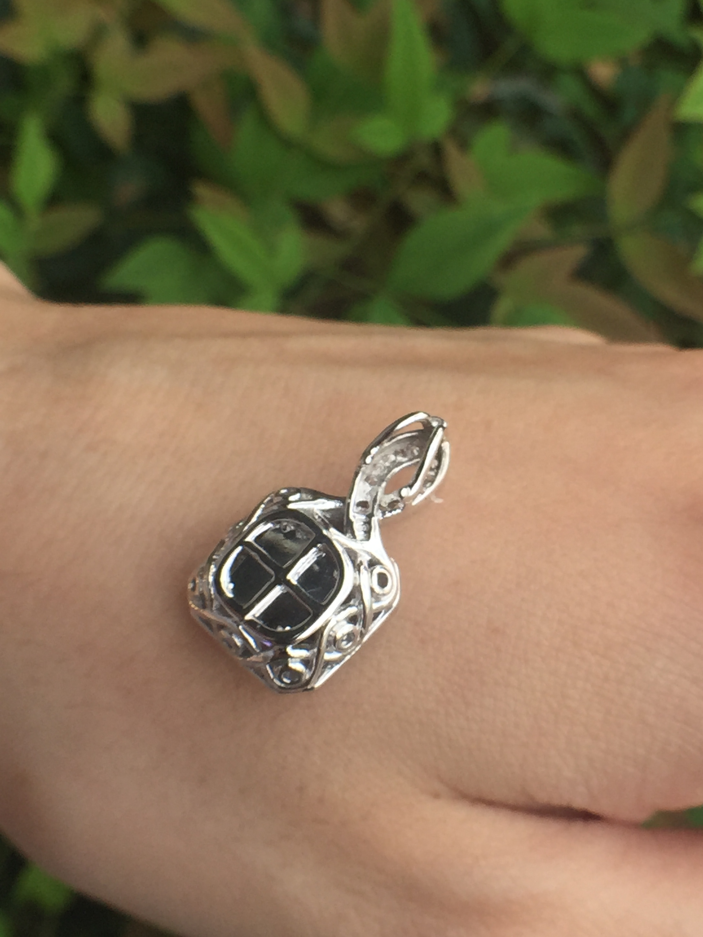18k White Gold 2.90ct Tanzanite And Diamonds Pendant - Image 6