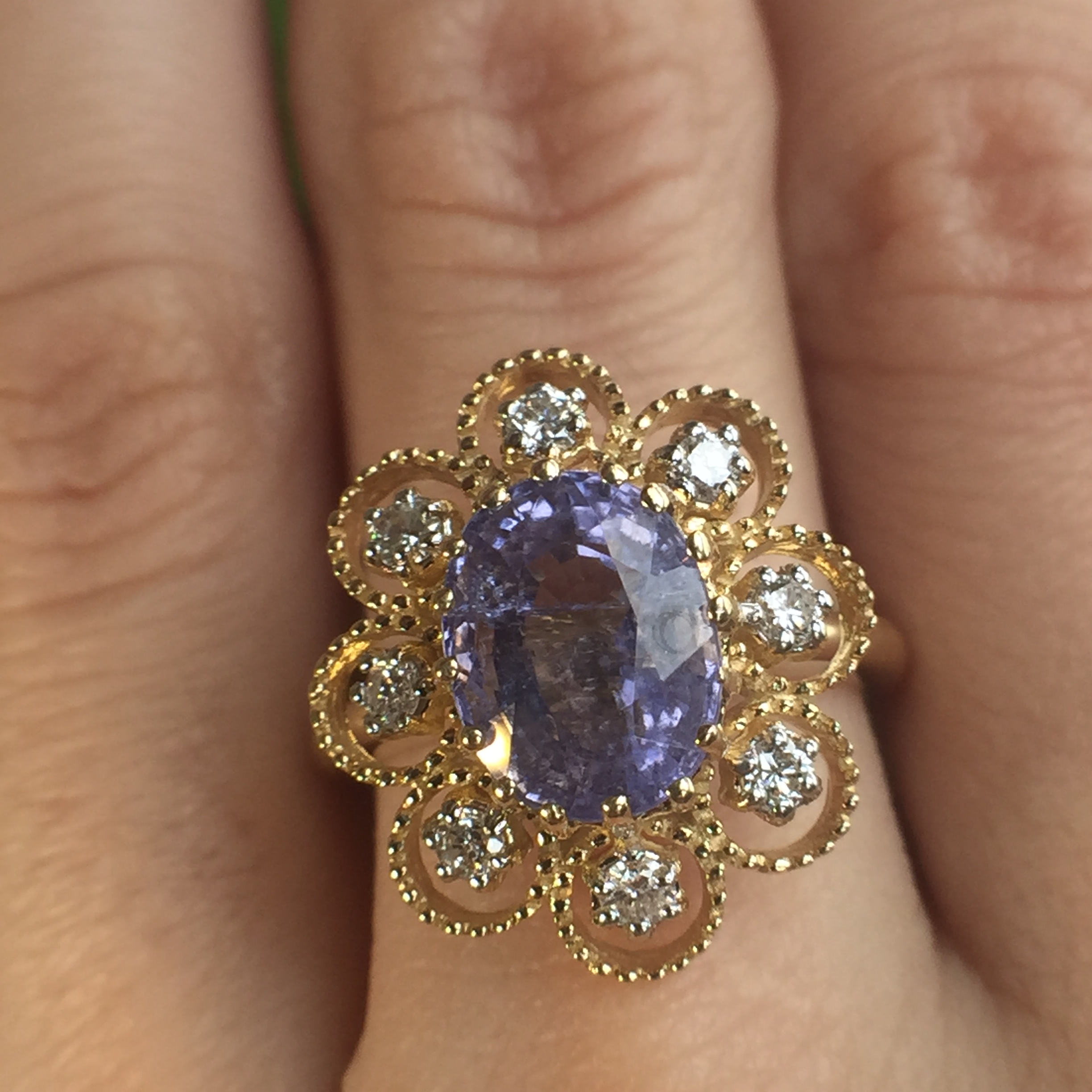 14k Yellow Gold 2.45ct Purple Cuprian & Diamonds Ring