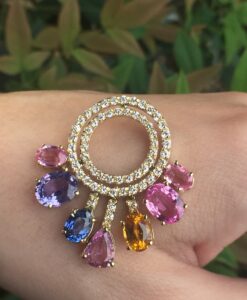 18k Yellow Gold 8.0ct Sapphire & Diamonds Pendant