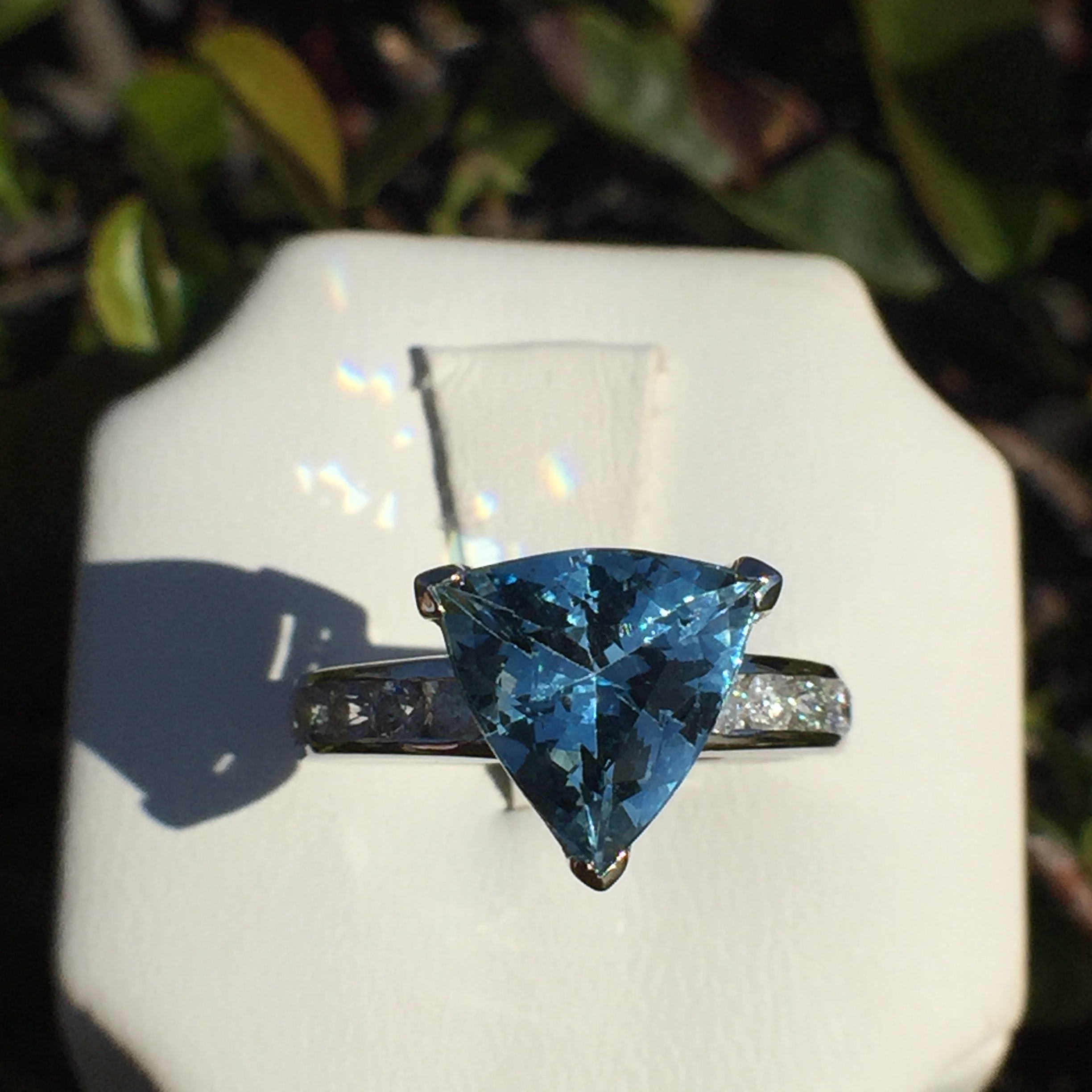 14k White Gold 2.93ct Aquamarine & Diamonds Ring - Image 6