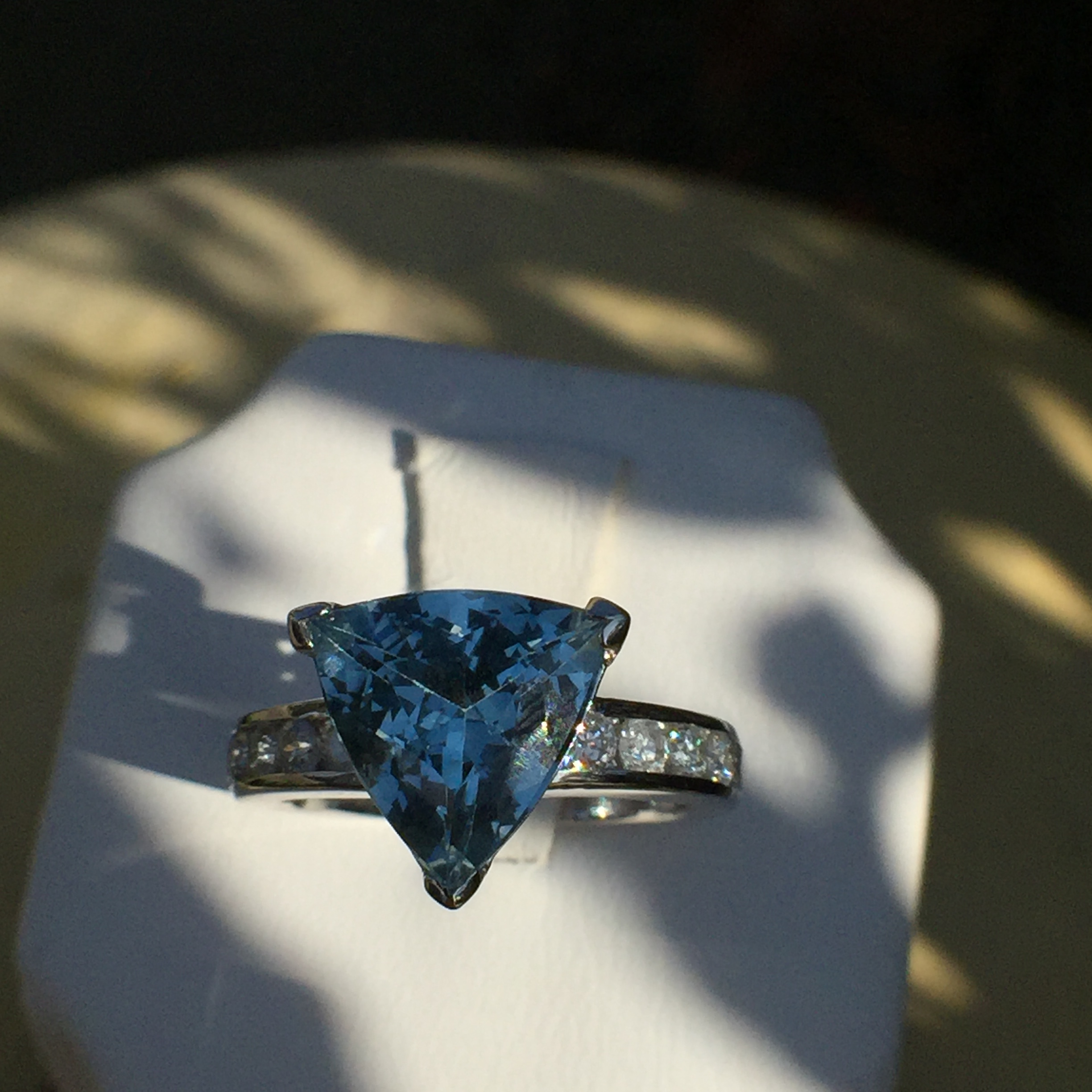 14k White Gold 2.93ct Aquamarine & Diamonds Ring - Image 7