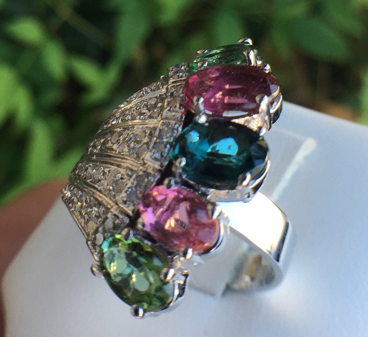 14k White Gold 3.08ct Multicolor Tourmaline And Diamonds Ring