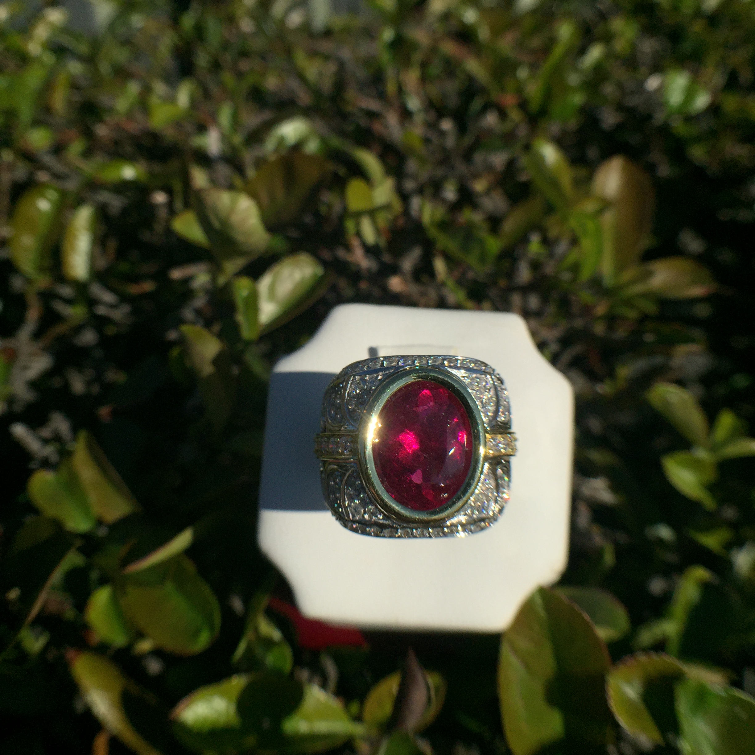 18k White & Yellow Gold 6.34ct Rubellite & VS Diamonds Ring - Image 7