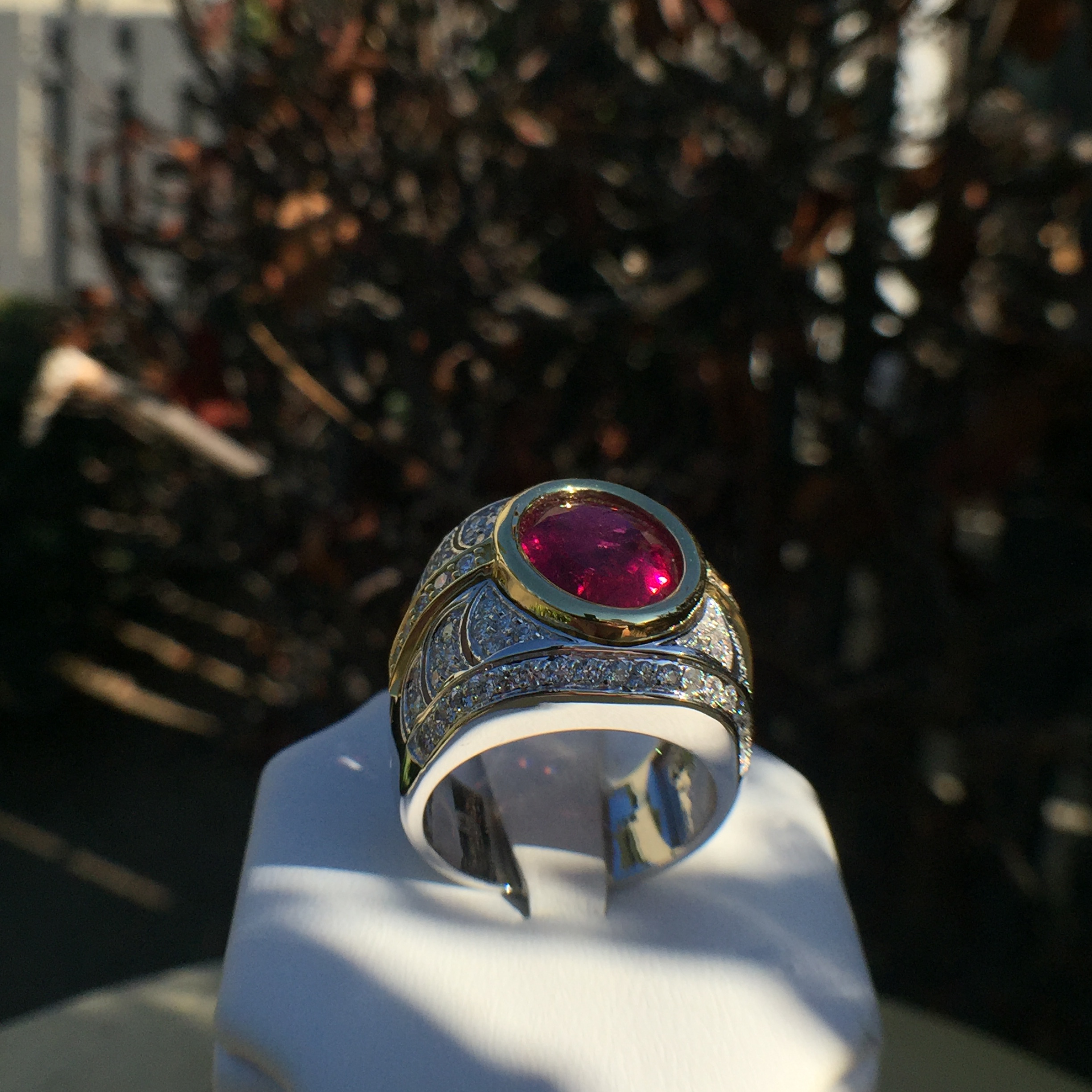 18k White & Yellow Gold 6.34ct Rubellite & VS Diamonds Ring - Image 16