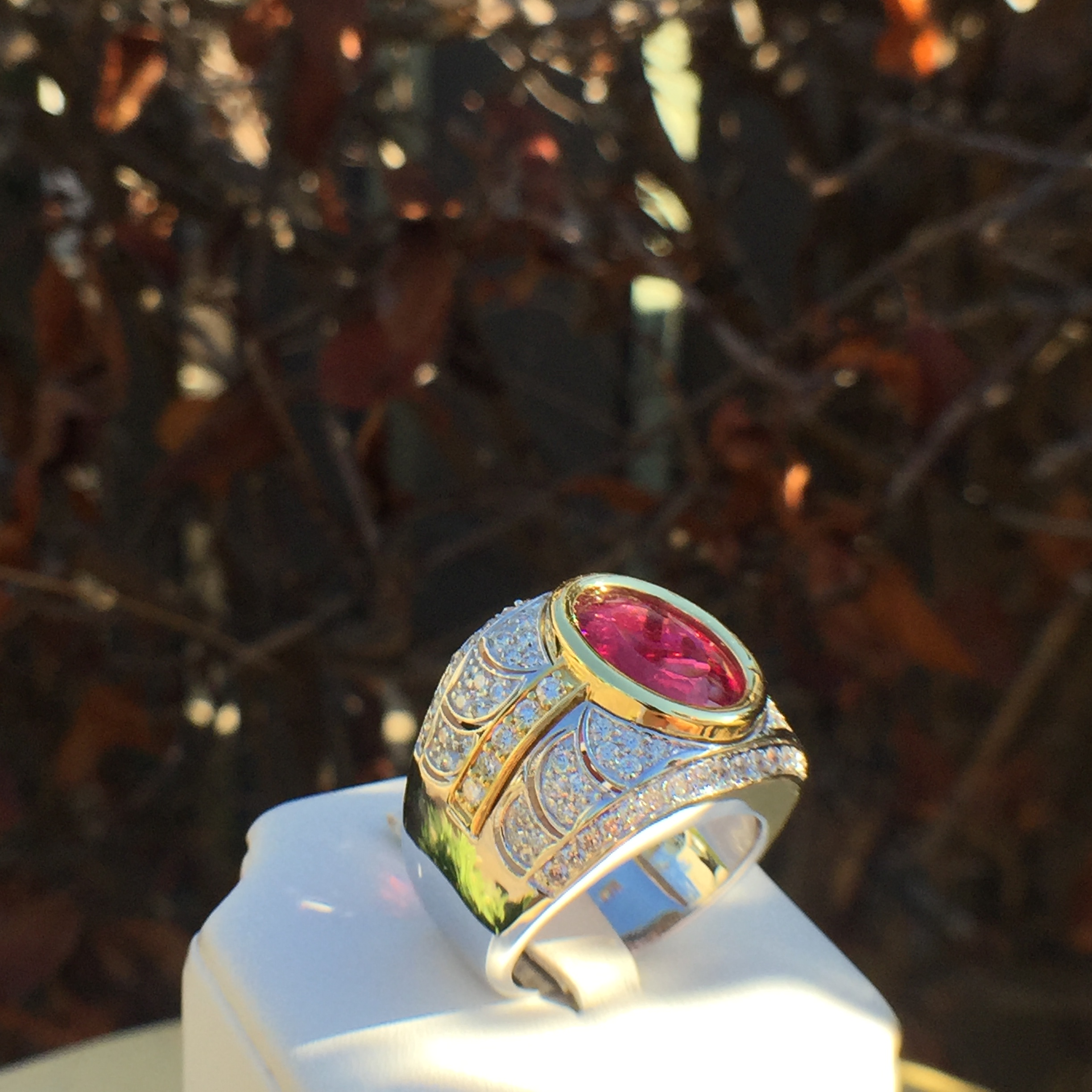18k White & Yellow Gold 6.34ct Rubellite & VS Diamonds Ring - Image 14