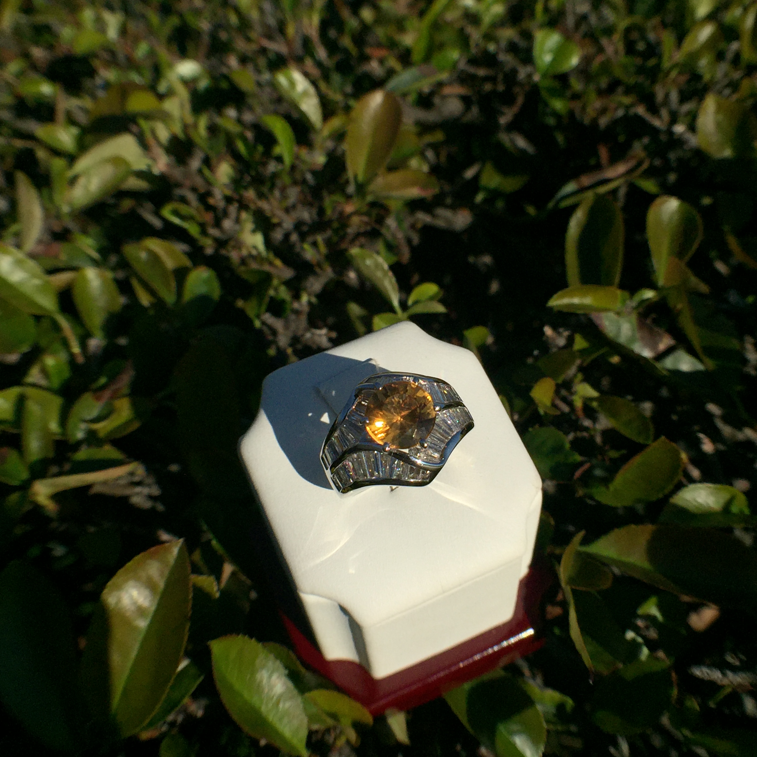 14k White Gold 4.85ct Imperial Topaz & VS Diamonds Ring - Image 12