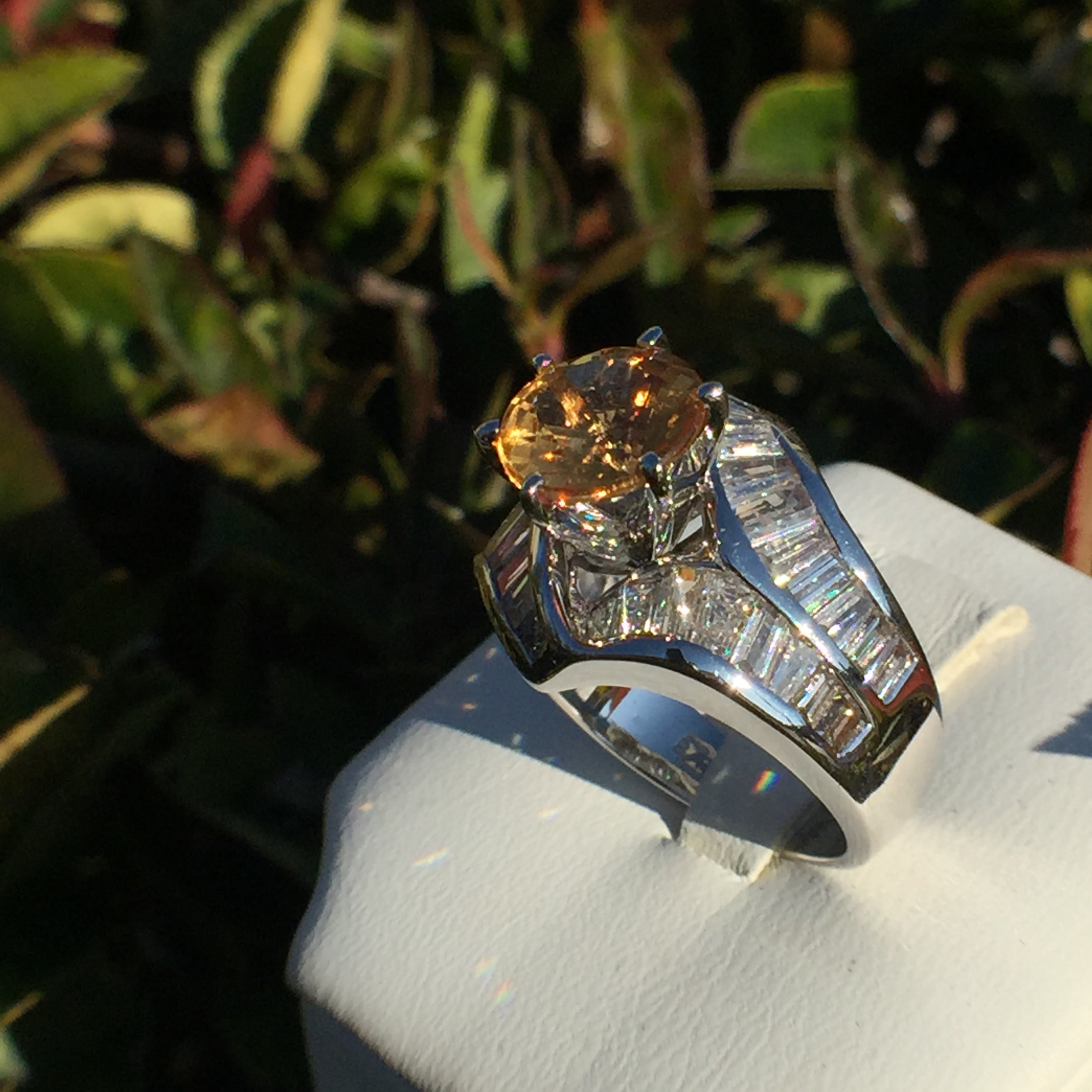 14k White Gold 4.85ct Imperial Topaz & VS Diamonds Ring - Image 5