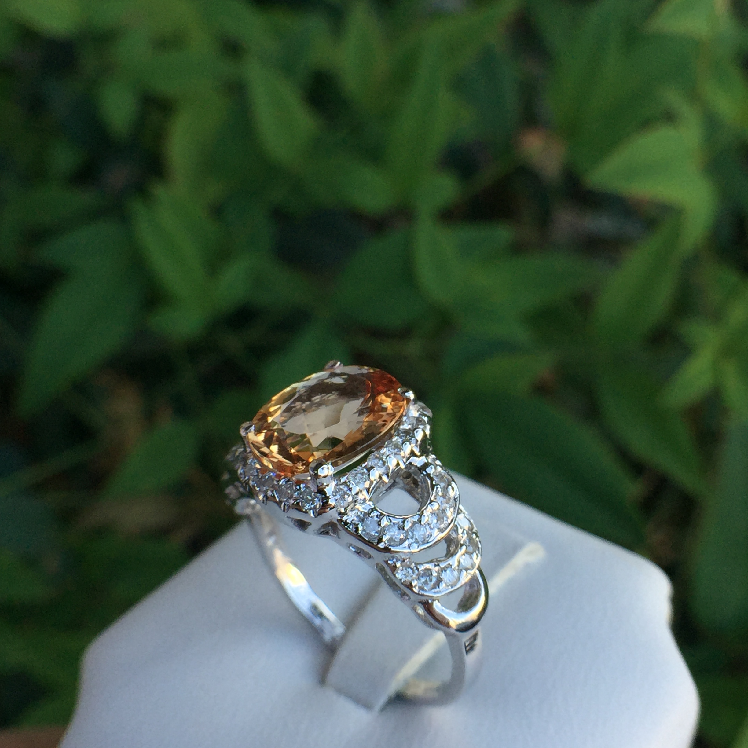 14k White Gold 3.3ct Imperial Topaz & VS Diamonds Ring - Image 17