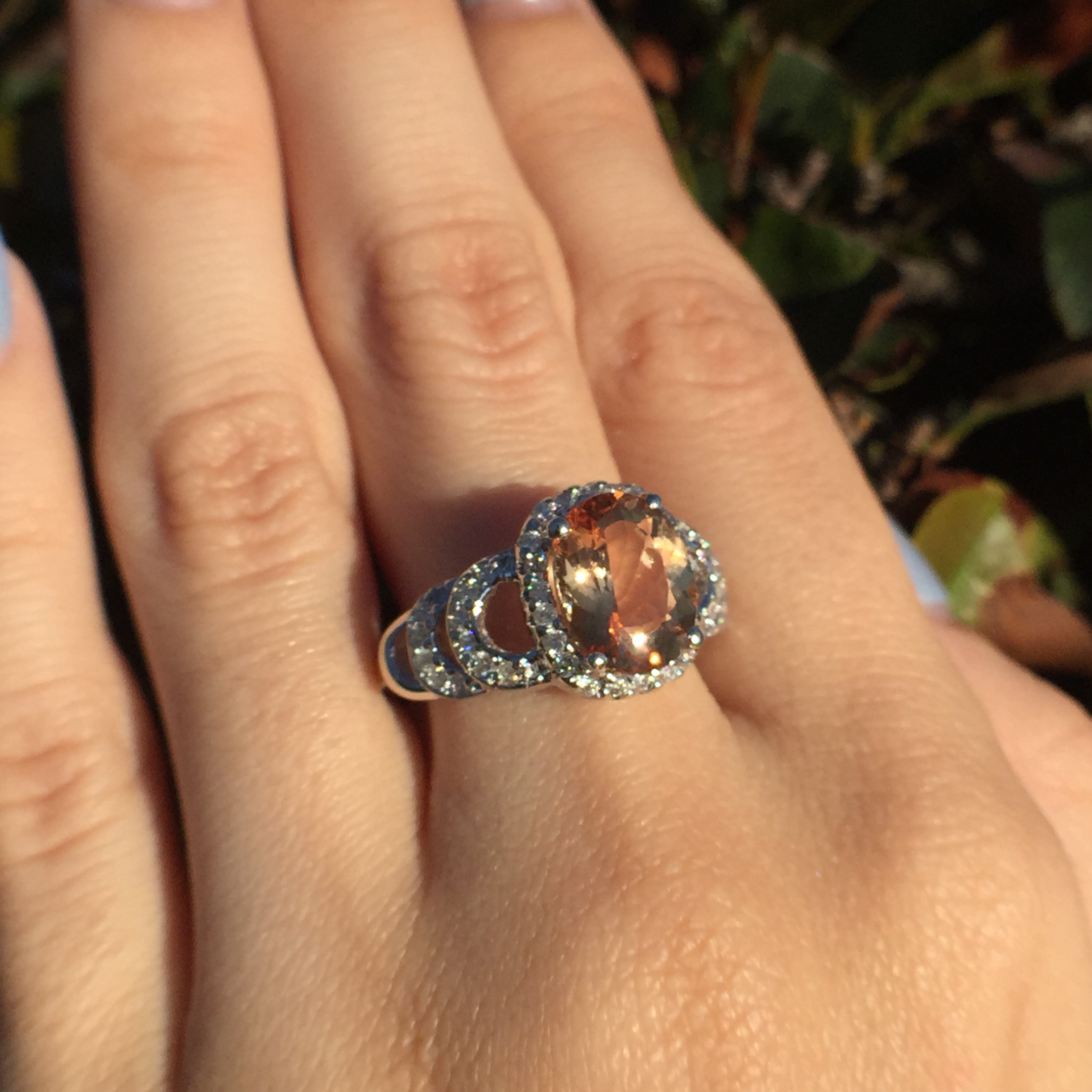 14k White Gold 3.3ct Imperial Topaz & VS Diamonds Ring - Image 2