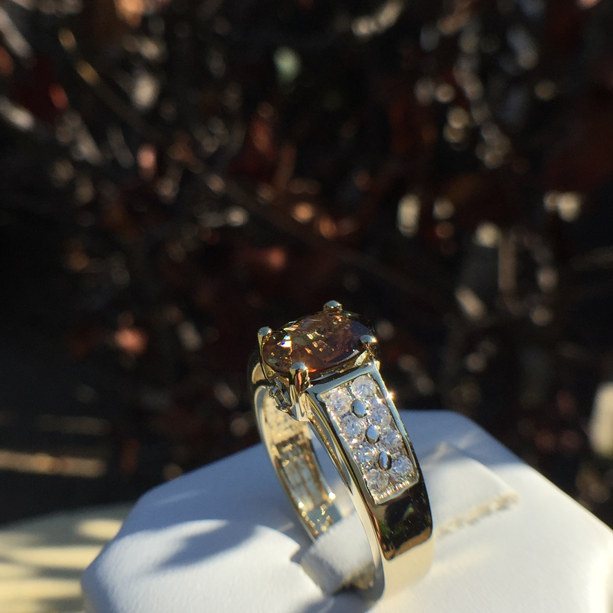 14k Yellow Gold 2.01ct Andaluzite & VS Diamonds Ring - Image 5