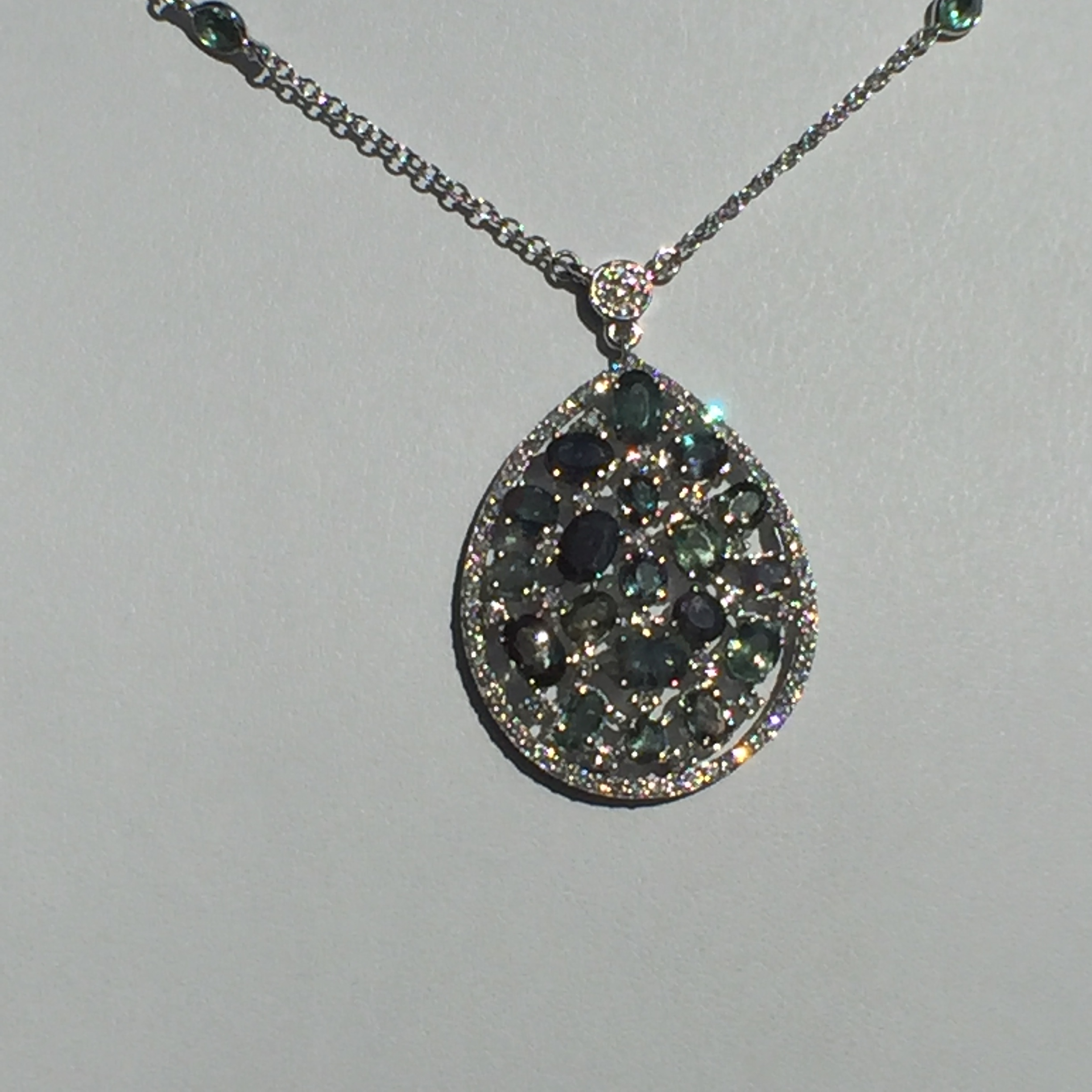 18k White Gold 8.83ct Alexandrite & Diamonds Necklace - Image 12