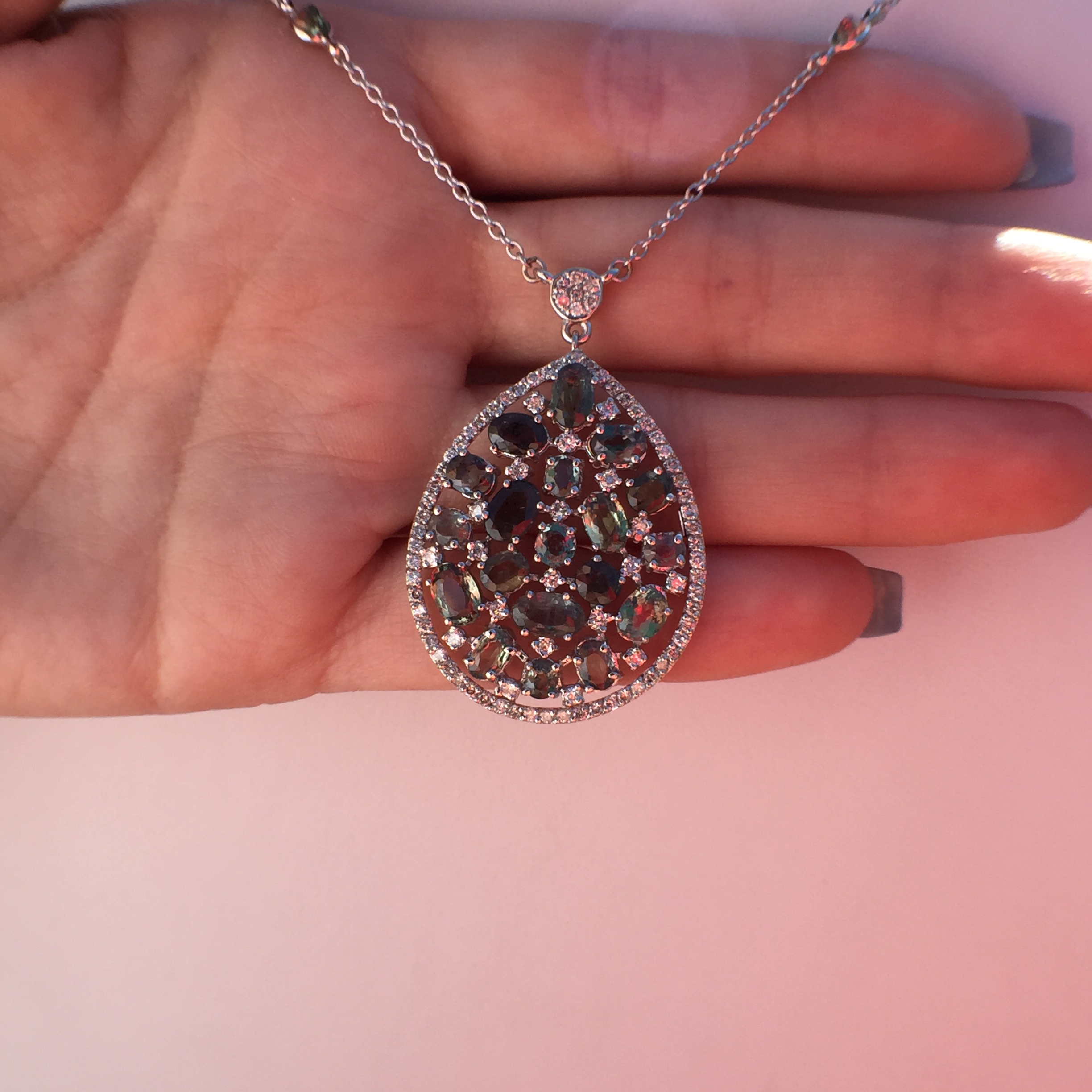 18k White Gold 8.83ct Alexandrite & Diamonds Necklace - Image 7