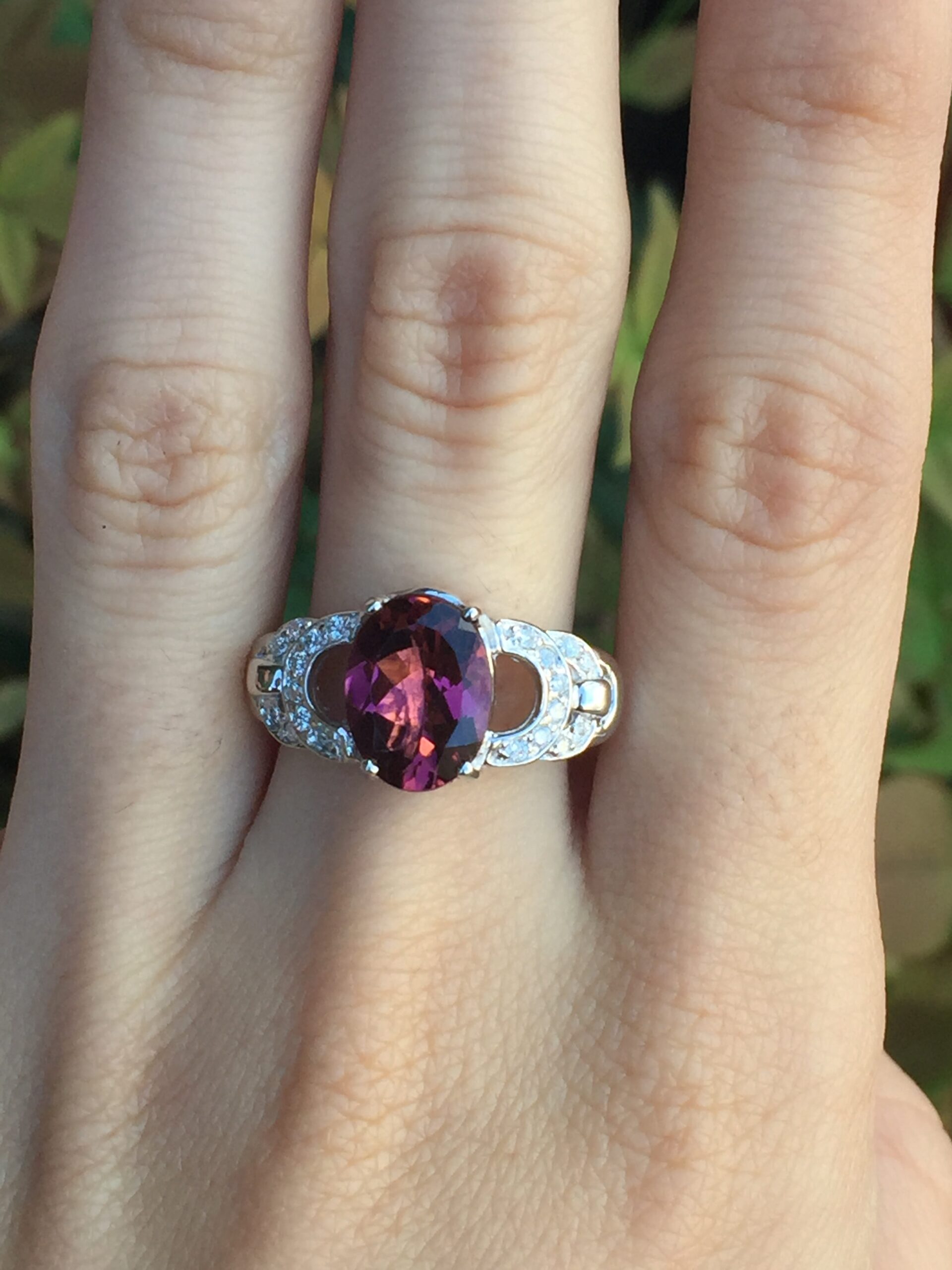 18k White Gold 2.59ct Pink Tourmaline & Diamonds Ring - Image 2