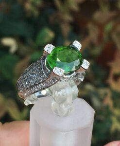 14k White Gold 3.67ct Green Tourmaline & Diamonds Ring